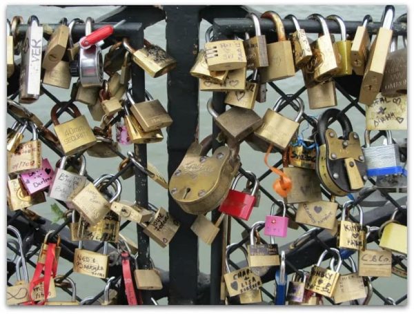 Love Lock - Image 2